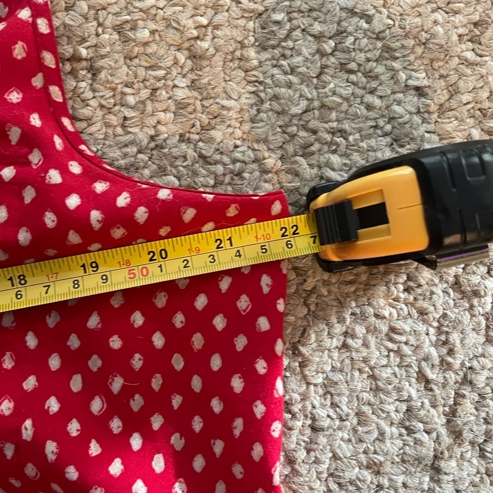 2 button v neck shirts